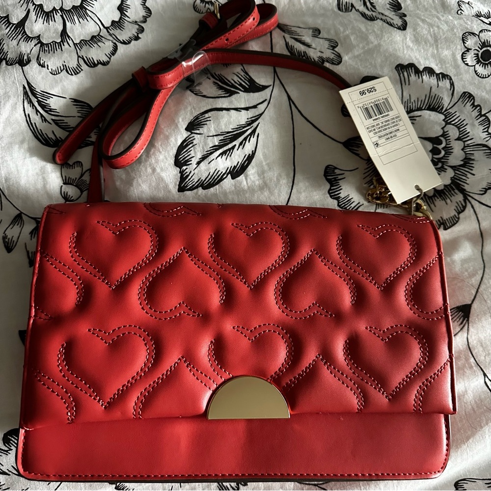 A New Day Tofu Heart Quilted Crossbody
Bag/Purse